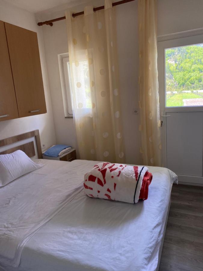 Guesthouse Skender Selimaj ヴァルボナ エクステリア 写真
